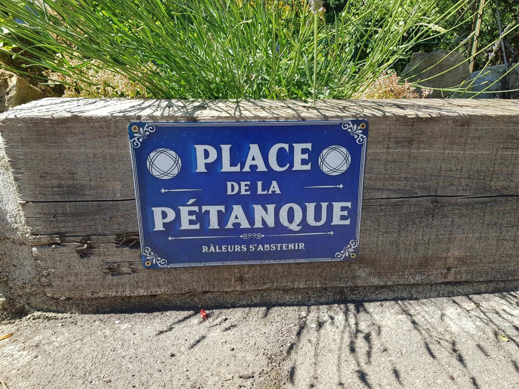 Aux Tourterelles Holiday home